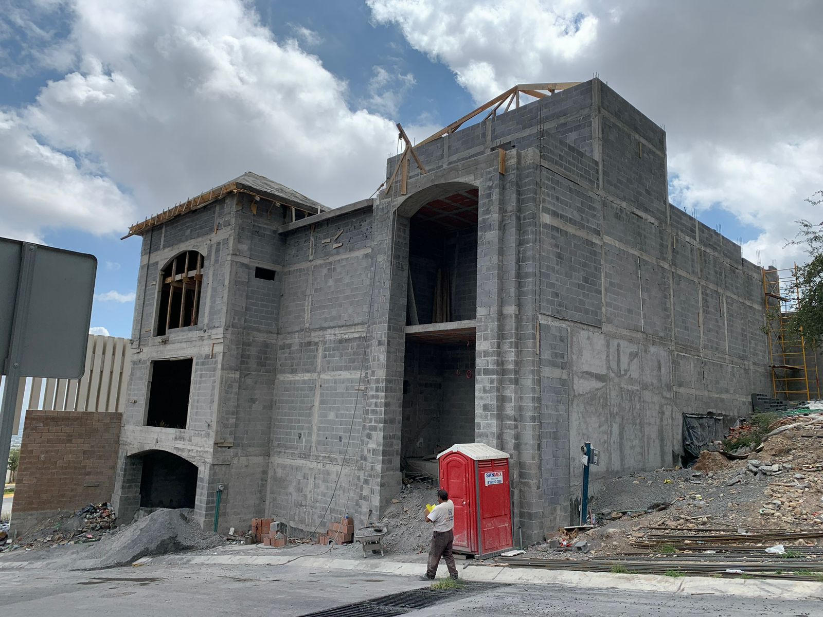 CONSTRUCCION DE RESIDENCIA.